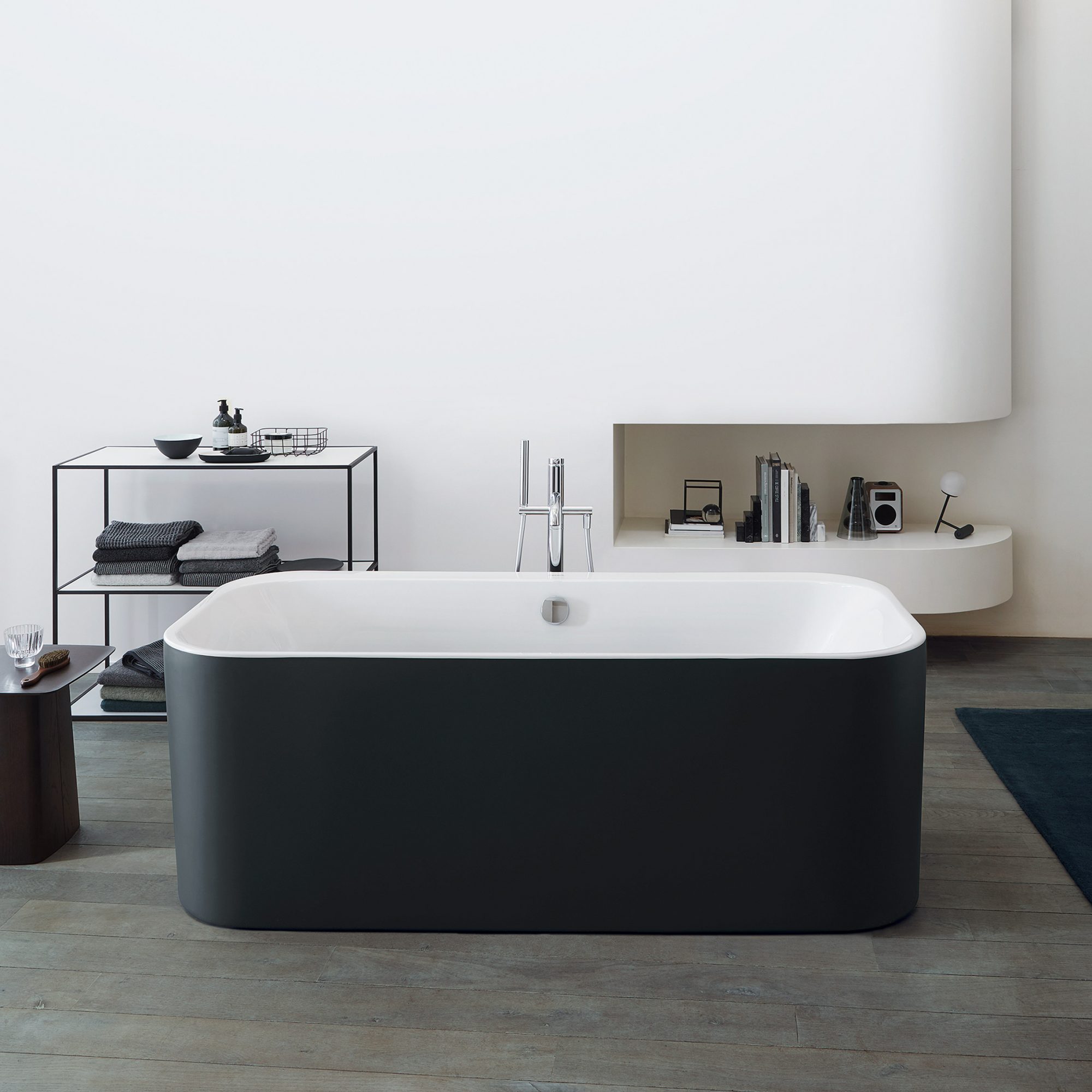 Duravit Happy D.2 Plus Freestanding Bath 1800 x 800mm 2 Colour
