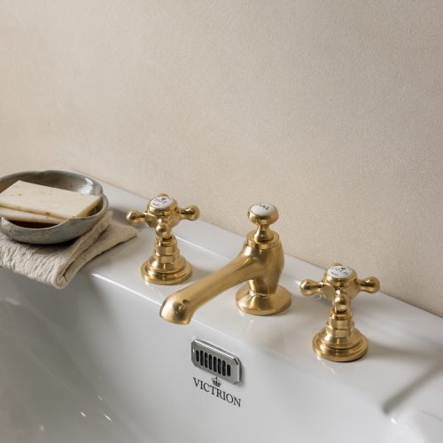 West One Bathrooms Online – VICTRION 640 BASIN 033