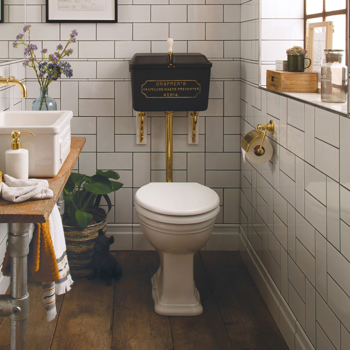 sir thomas crapper flush toilet