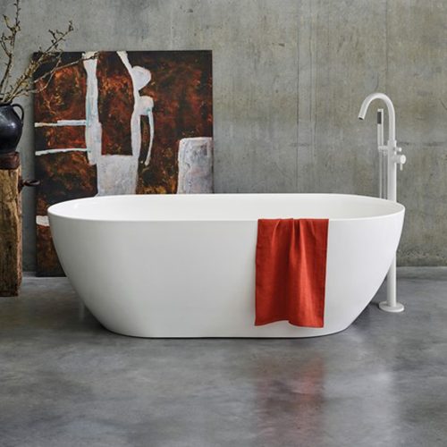 WOB MPRO Freestanding Bath Lifestyle