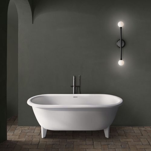 West One Bathrooms Classic Lifestyle Image Web