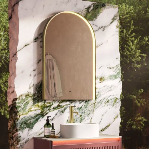 west one bathrooms online 79505000 Nova 60 Brushed Brass – lifestyle image
