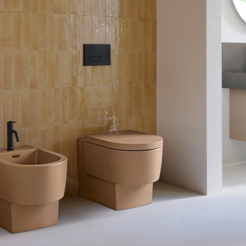 west one bathrooms online 207109AM lifestyle